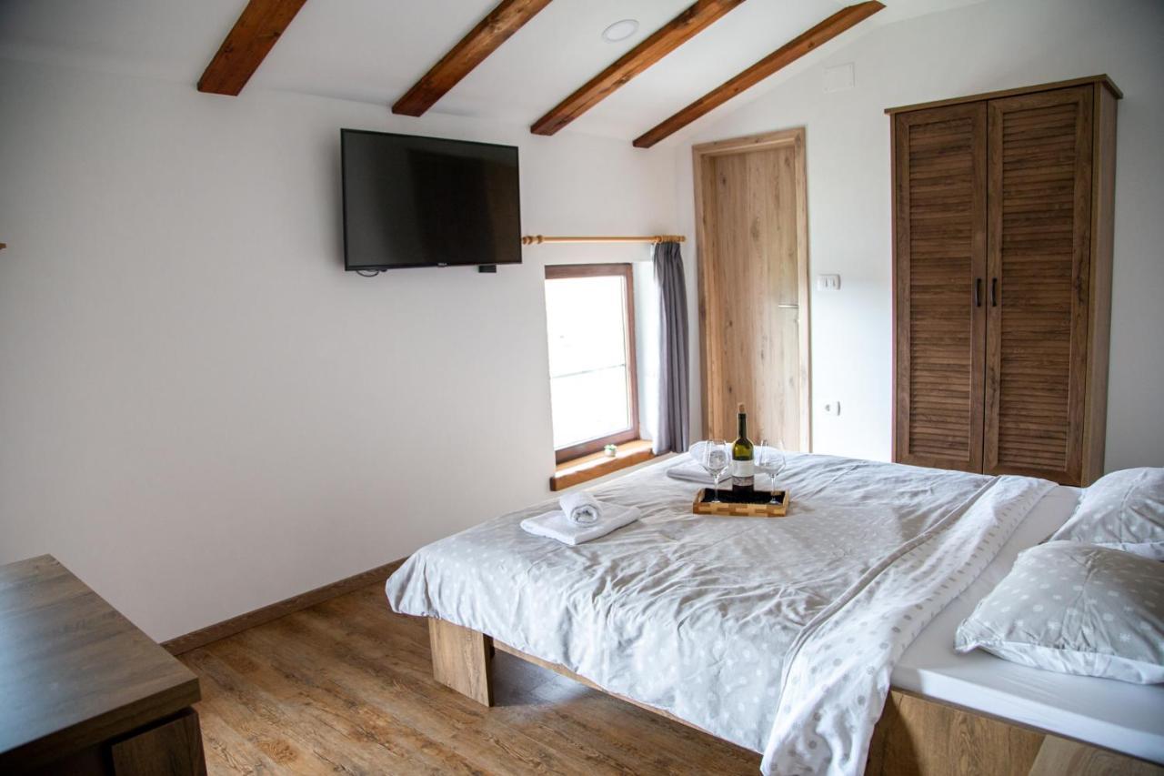 Boutique Rooms & Winery Zorz Vipava Exteriér fotografie