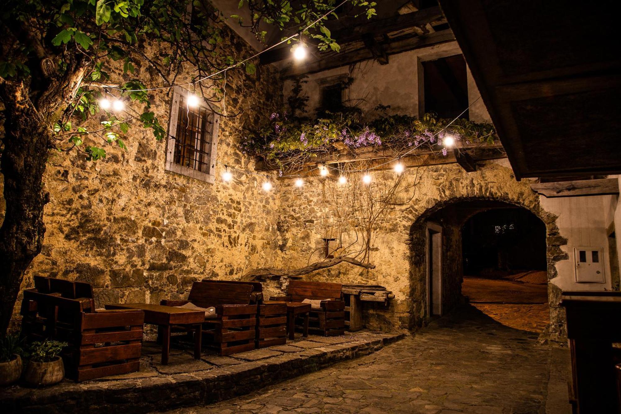 Boutique Rooms & Winery Zorz Vipava Exteriér fotografie